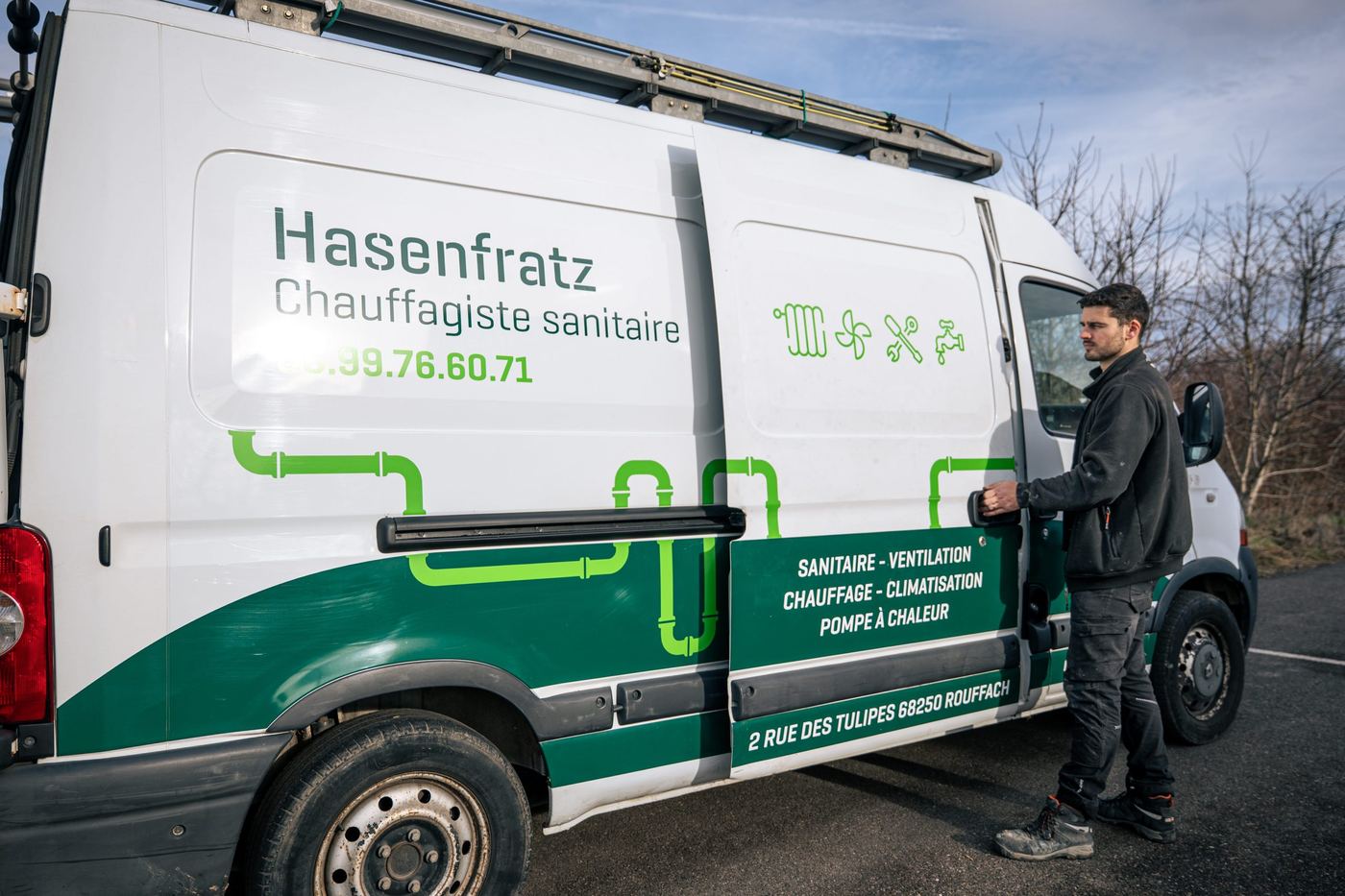 Camionnette Hasenfratz — chauffagiste sanitaire à Rouffach